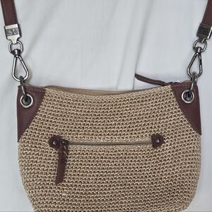 The Sak Indio Beige Crochet Leather Shoulder Bag w/Gunmetal Hardware 9X8X4 Hobo